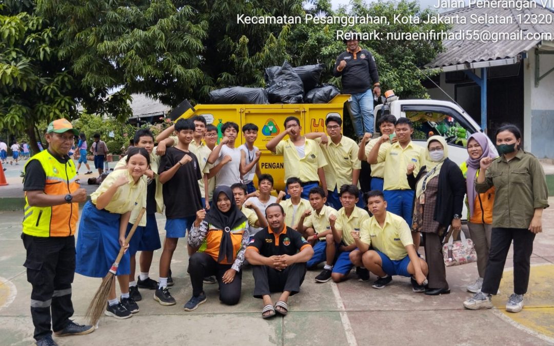 MERAYAKAN KEGIATAN HARI SEJUTA POHON  9 JANUARI 2024