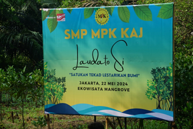 Bentuk Upaya Penumbuhan Kecintaan Pada Bumi dan Kelestarian Lingkungan Hidup oleh SMP MPK KAJ