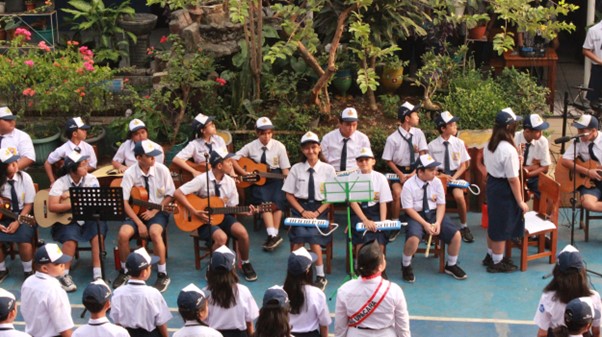 Upacara Kemerdekaan 17 Agustus 2024 di SMP Strada Bhakti Utama.